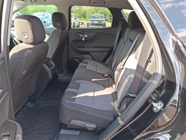 new 2025 Chevrolet Blazer car, priced at $40,429