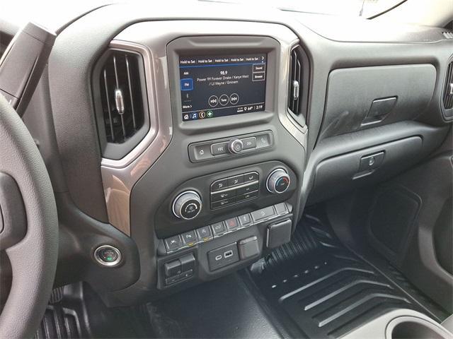 new 2025 Chevrolet Silverado 1500 car, priced at $50,119