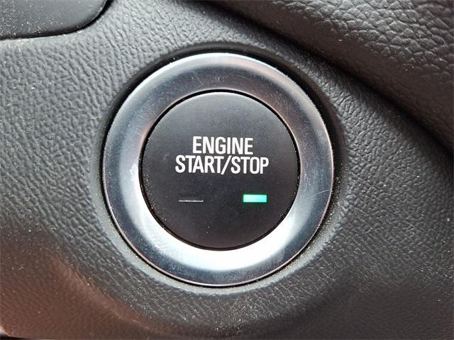 used 2022 Chevrolet Equinox car, priced at $23,998