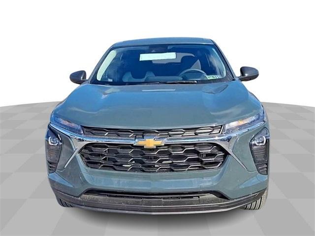 new 2025 Chevrolet Trax car, priced at $21,536