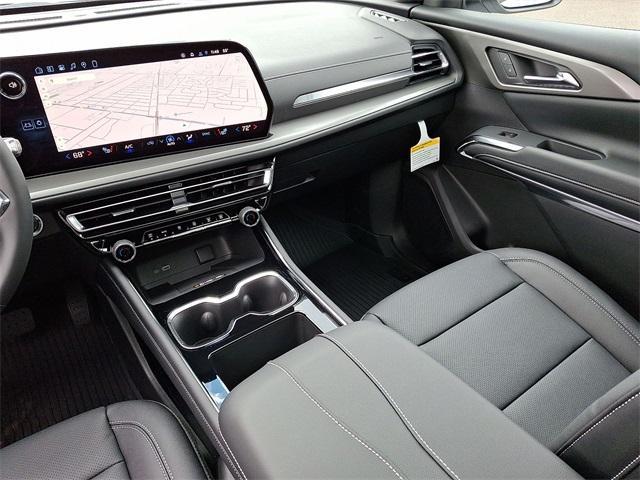 new 2026 Chevrolet Traverse car, priced at $49,571