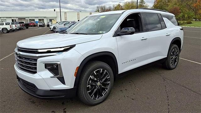 new 2026 Chevrolet Traverse car, priced at $49,571
