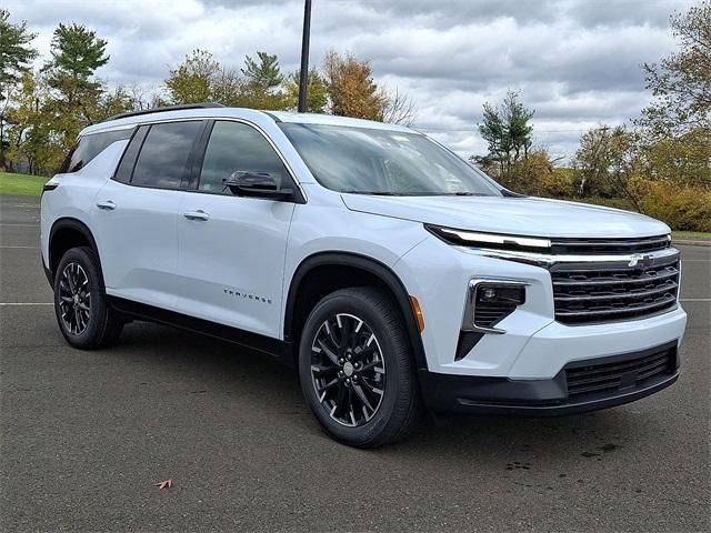 new 2026 Chevrolet Traverse car, priced at $49,571