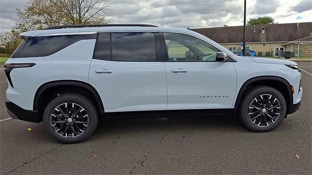 new 2026 Chevrolet Traverse car, priced at $49,571