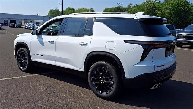 new 2025 Chevrolet Traverse car, priced at $44,657