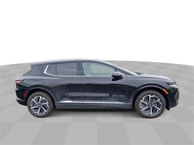 new 2025 Chevrolet Equinox EV car, priced at $48,390