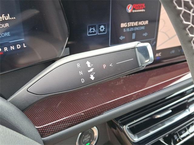 new 2025 Chevrolet Traverse car, priced at $49,256