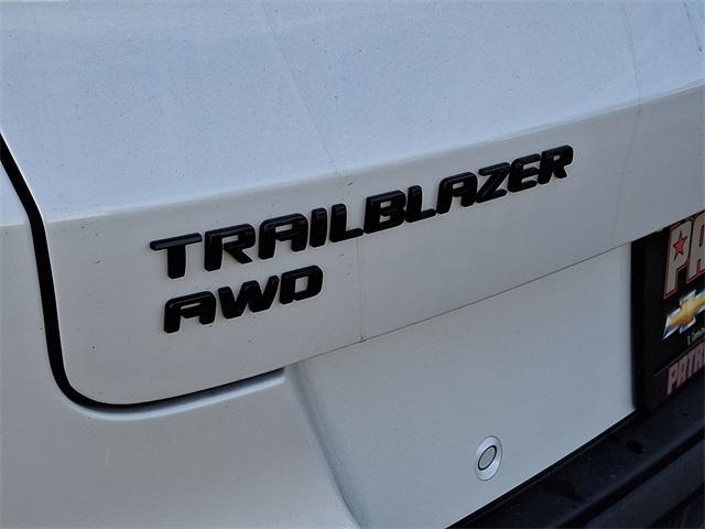 new 2025 Chevrolet TrailBlazer car, priced at $33,595