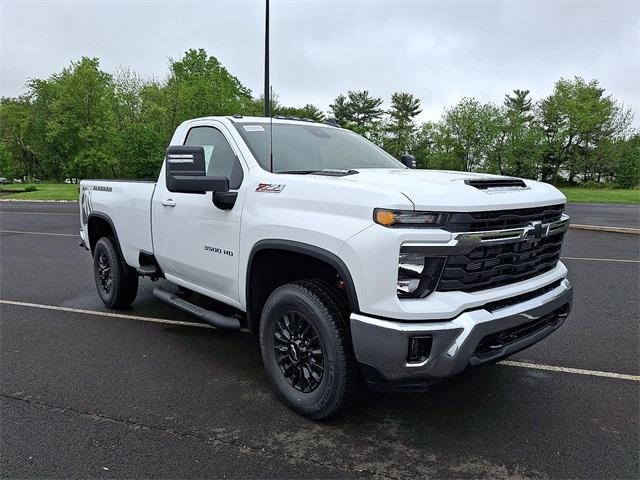 new 2025 Chevrolet Silverado 3500 car, priced at $66,123