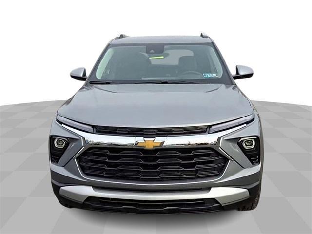 new 2025 Chevrolet TrailBlazer car, priced at $28,095