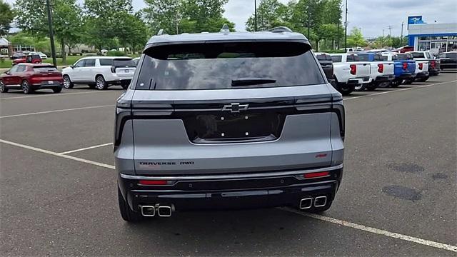 new 2025 Chevrolet Traverse car, priced at $59,445
