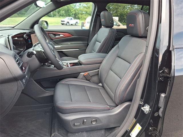 new 2026 Chevrolet Traverse car, priced at $53,099