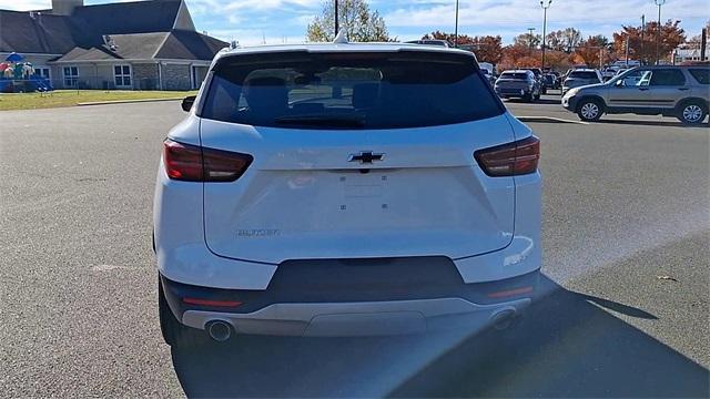 new 2025 Chevrolet Blazer car, priced at $43,056