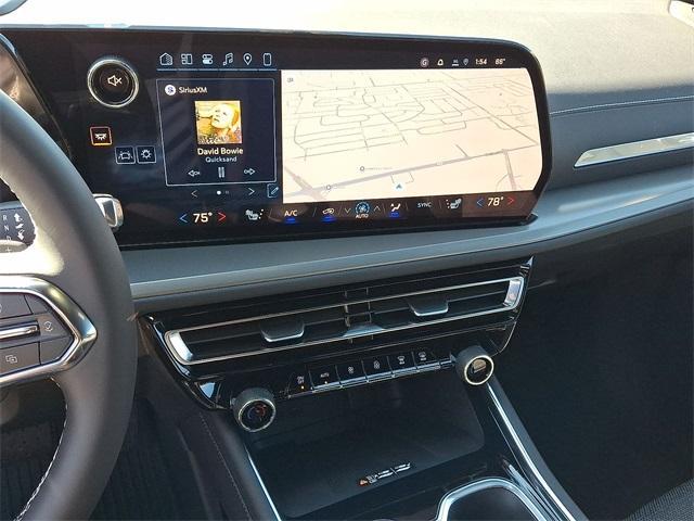 new 2026 Chevrolet Traverse car, priced at $45,391