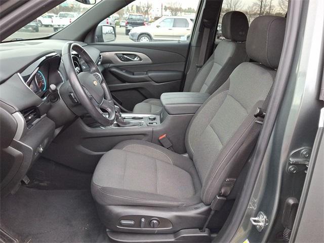 used 2022 Chevrolet Traverse car, priced at $29,273