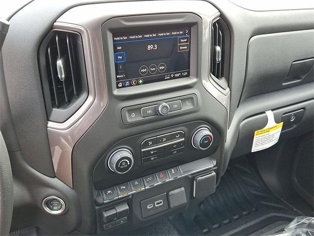 new 2025 Chevrolet Silverado 1500 car, priced at $44,280