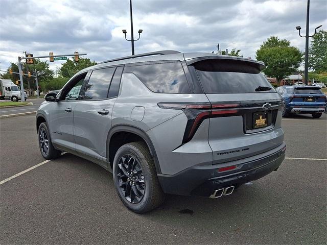 new 2025 Chevrolet Traverse car, priced at $45,675