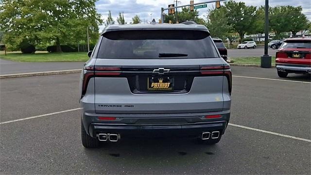 new 2025 Chevrolet Traverse car, priced at $45,675