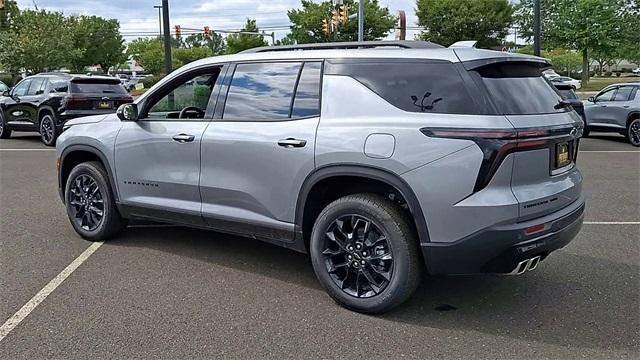 new 2025 Chevrolet Traverse car, priced at $45,675