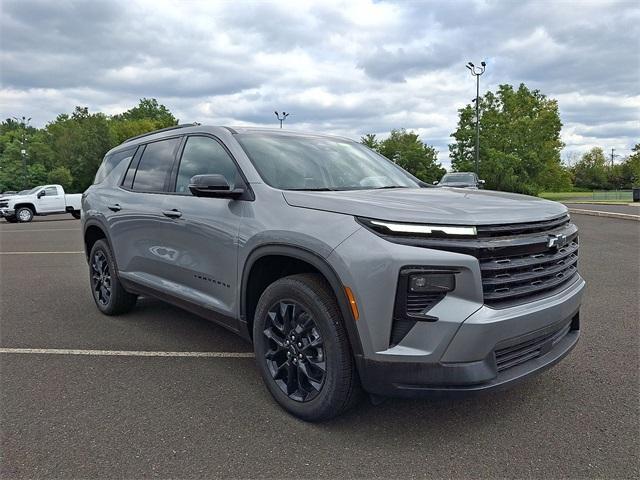 new 2025 Chevrolet Traverse car, priced at $45,675
