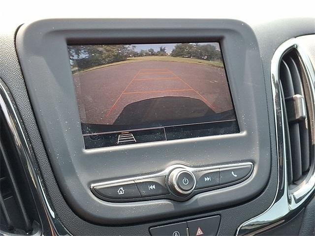 used 2022 Chevrolet Equinox car, priced at $23,198