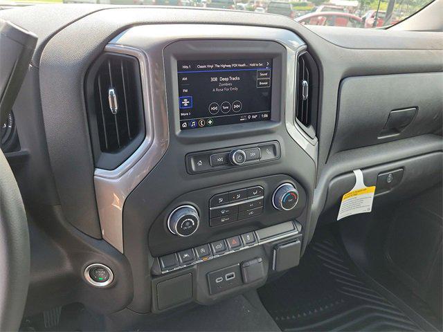 new 2024 Chevrolet Silverado 1500 car, priced at $48,610