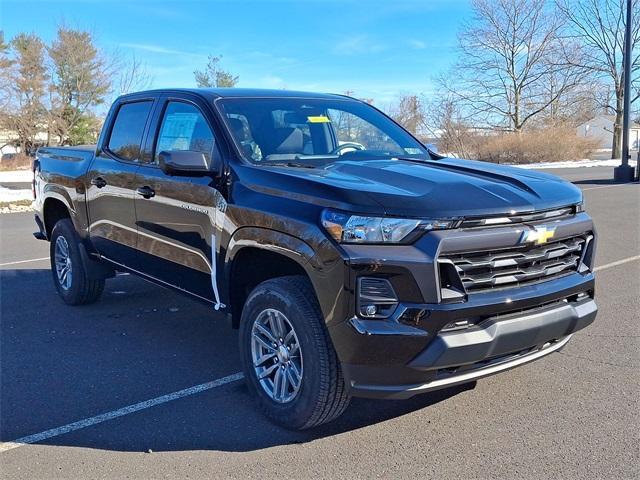 new 2024 Chevrolet Colorado car, priced at $42,477