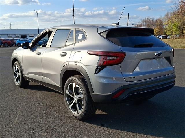 new 2025 Chevrolet Trax car