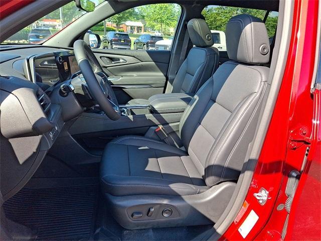 new 2026 Chevrolet Traverse car, priced at $49,384