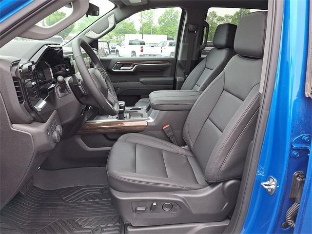 new 2025 Chevrolet Silverado 1500 car, priced at $66,546