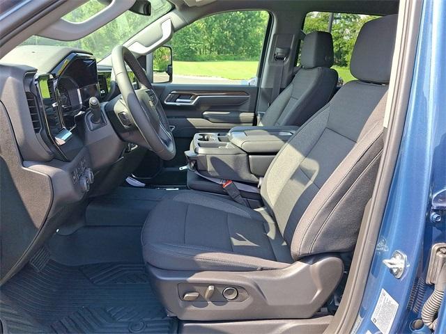 new 2025 Chevrolet Silverado 2500 car, priced at $71,808