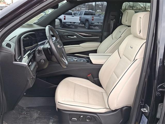 used 2021 Cadillac Escalade ESV car, priced at $69,988