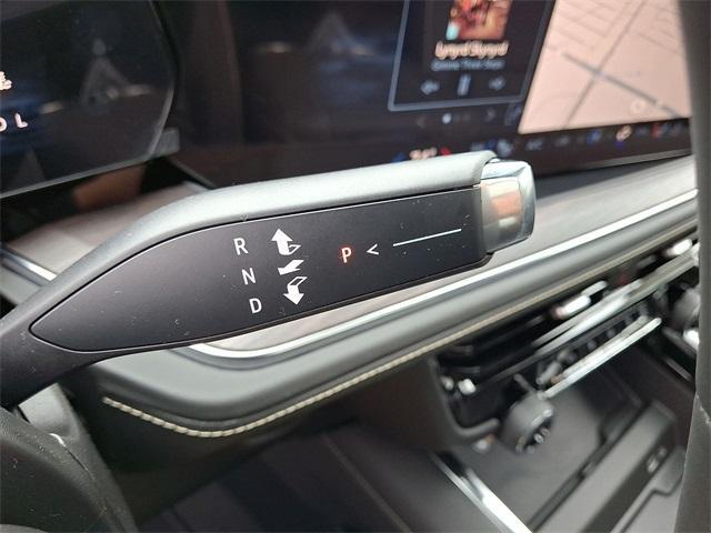 new 2025 Chevrolet Suburban car, priced at $88,505
