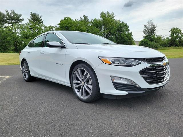 new 2023 Chevrolet Malibu car, priced at $33,105