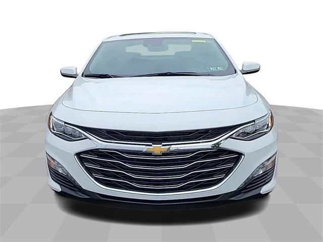 new 2023 Chevrolet Malibu car, priced at $33,105