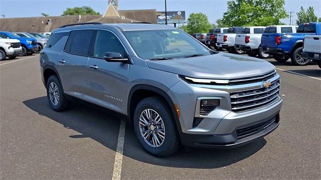 new 2025 Chevrolet Traverse car, priced at $44,480
