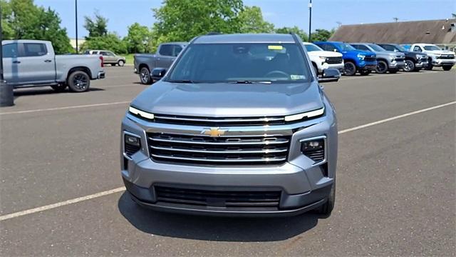 new 2025 Chevrolet Traverse car, priced at $44,480