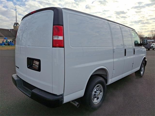 new 2024 Chevrolet Express 2500 car, priced at $41,040