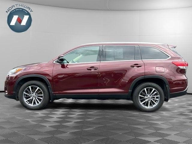 used 2019 Toyota Highlander car, priced at $22,597