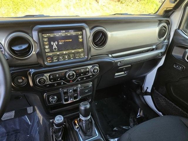 used 2021 Jeep Gladiator car, priced at $33,597