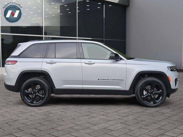 used 2024 Jeep Grand Cherokee car, priced at $32,977