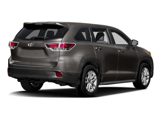 used 2016 Toyota Highlander car, priced at $16,797