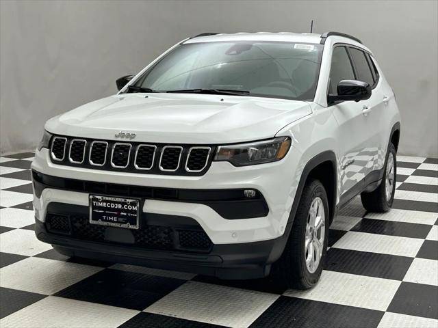 new 2025 Jeep Compass car, priced at $30,499