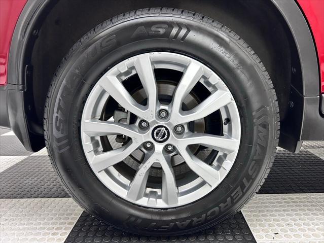 used 2018 Nissan Rogue car, priced at $15,969