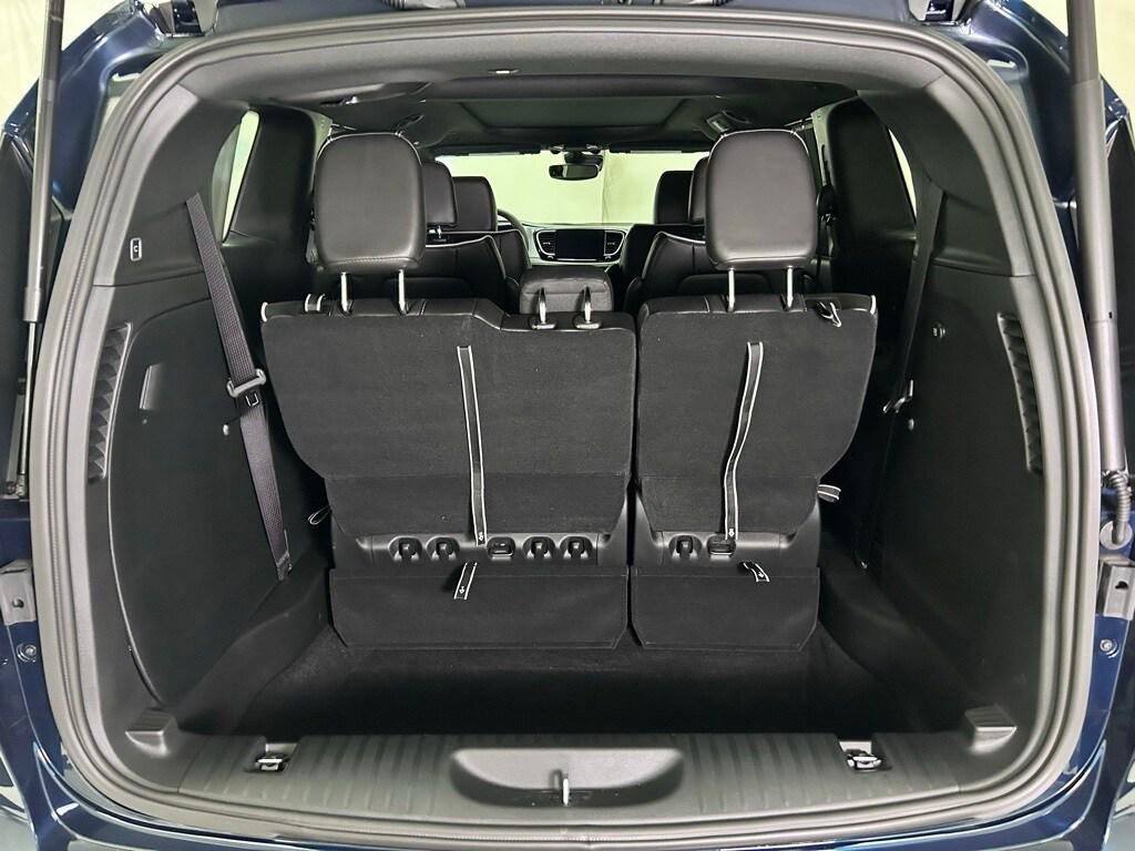 new 2025 Chrysler Pacifica car, priced at $49,999