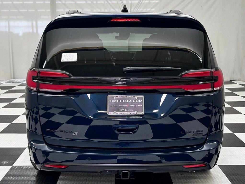 new 2025 Chrysler Pacifica car, priced at $49,999