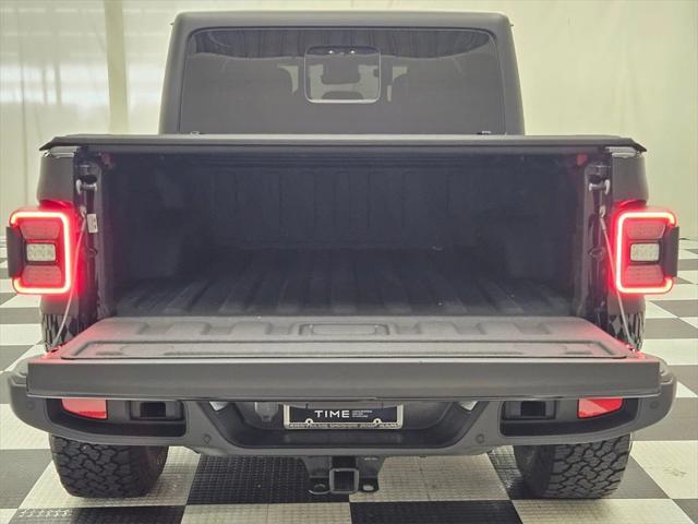 used 2020 Jeep Gladiator car, priced at $39,494