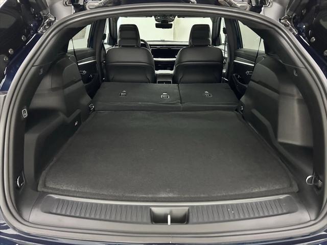 new 2025 Jeep Wagoneer S car, priced at $49,990