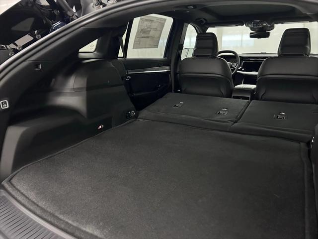 new 2025 Jeep Wagoneer S car, priced at $49,990