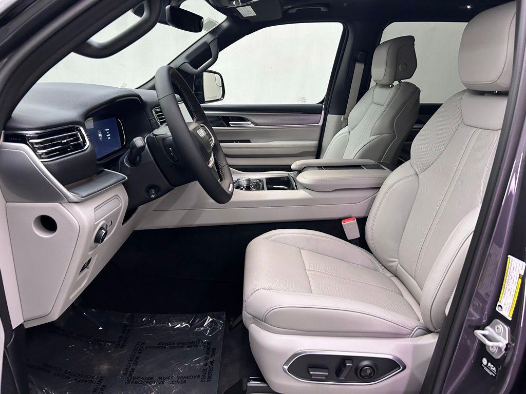 new 2025 Jeep Wagoneer car, priced at $67,114